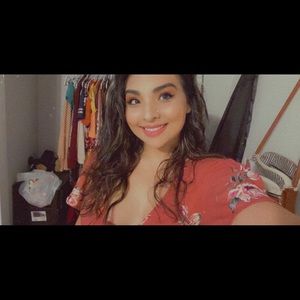 Meet your Posher, Jazmin